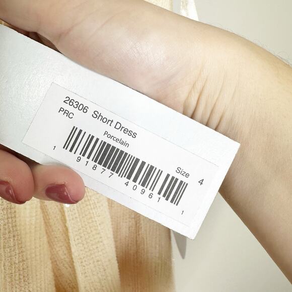 Mac Duggal Ieena 26306 Mini Dress Fit & Flare V-Neck Cap Sleeve Porcelain Size 4 - Picture 7 of 10